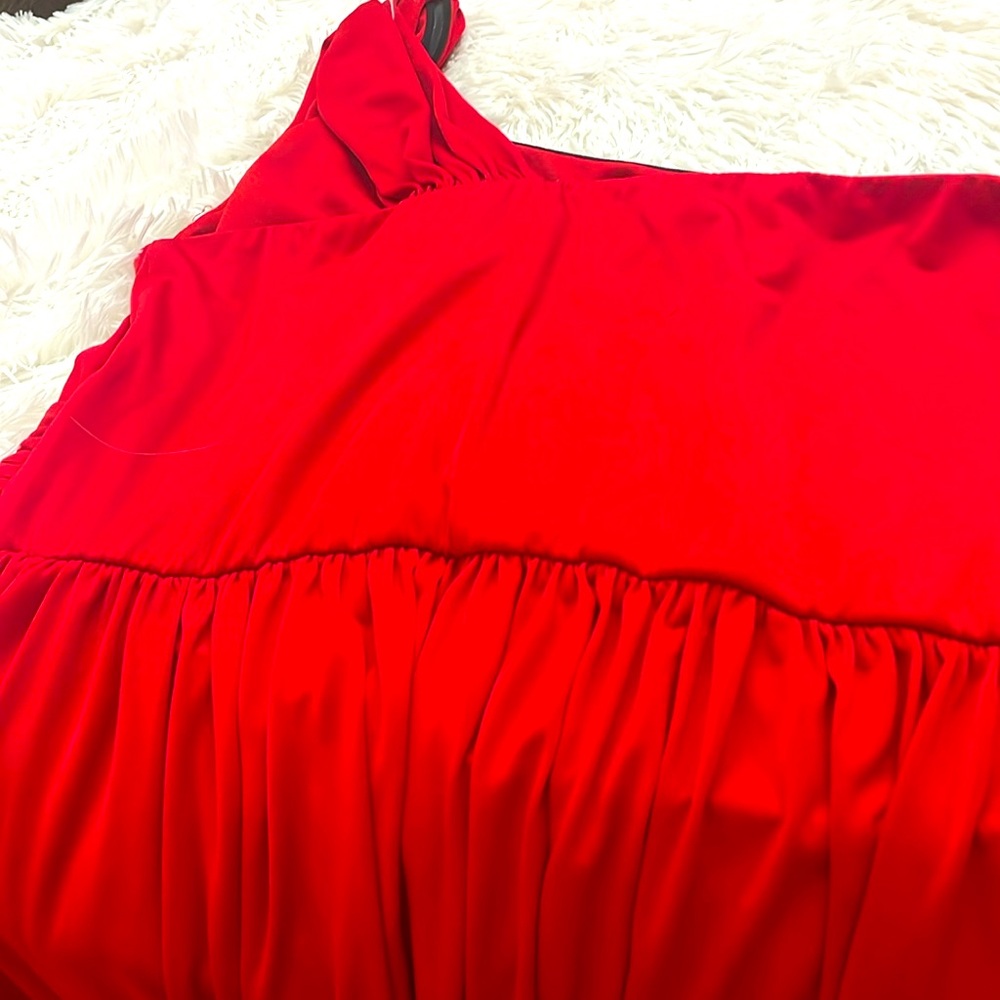 Avenue Vibrant Red Dress - Picture 4 of 4